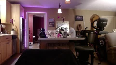 DanikaWhite69 online show from March 15, 1:24 pm