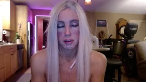 DanikaWhite69 online show from February 20, 2:07 pm