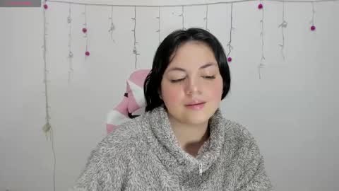 danna online show from December 12, 12:55 pm