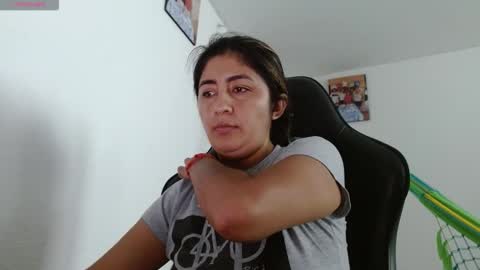 Danna online show from March 9, 8:23 pm