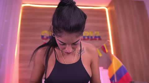 Danna Berlin  online show from June 22, 7:55 pm