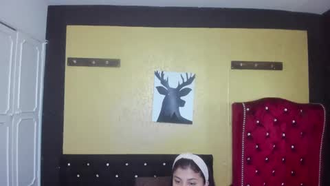 Danna Garza online show from March 12, 4:19 am