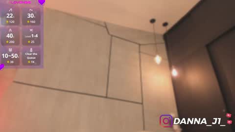 Danna online show from July 9, 7:49 pm