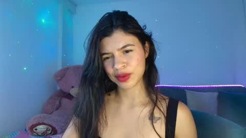 danny_cam1423 online show from May 11, 6:05 pm