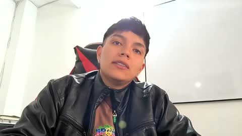   online show from December 28, 4:52 pm