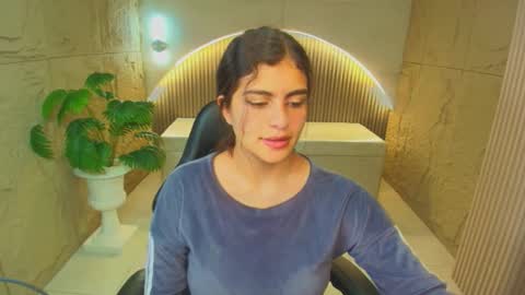 Dany online show from December 18, 1:27 pm