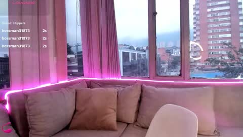 daphne_chers online show from October 22, 8:14 pm