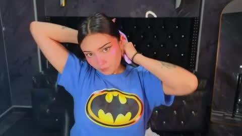 daphne_nicole_b online show from July 10, 12:49 pm