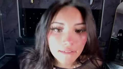 daphne_nicole_b online show from July 28, 1:21 pm