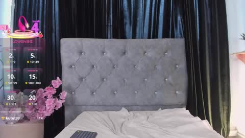 Daphne online show from November 5, 1:27 pm