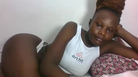 ESTHER online show from February 21, 4:02 am