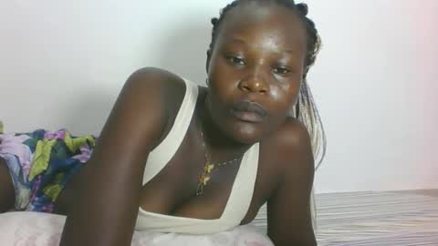 ESTHER online show from January 11, 7:13 am