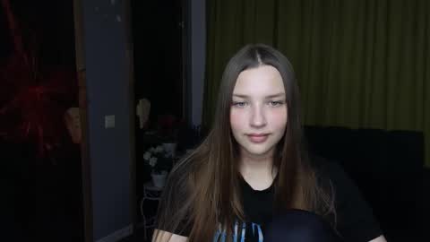 dariaangels online show from March 18, 12:43 pm