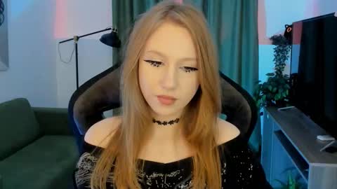 Daria Tate online show from March 11, 9:57 am