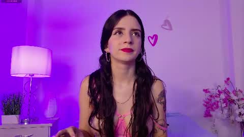 dark_angell77 online show from June 16, 11:44 am