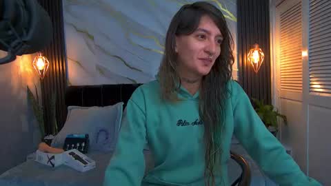 dark_dominika online show from May 4, 12:53 pm