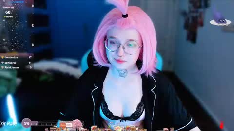 Lucious Foijieh online show from February 22, 4:37 pm