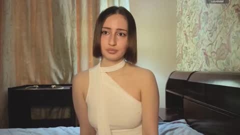 Emily online show from February 14, 8:27 am