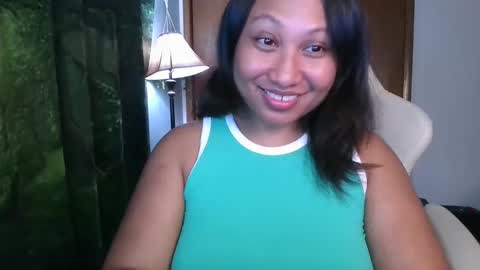 SweetCreamer online show from March 12, 6:11 pm