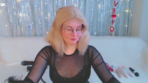 Kelly online show from March 6, 6:30 am