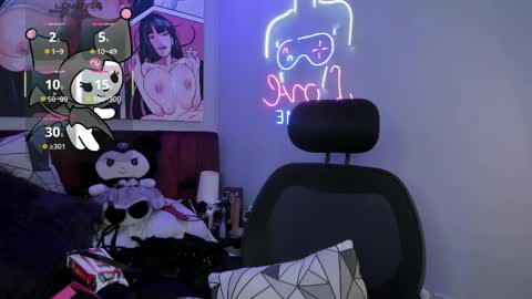 cleitlin vinson online show from April 21, 8:05 pm