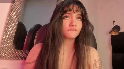 Snapshot of darky_doll chatting on October 5, 3:44 am Darky Doll online show from October 5, 3:44 am