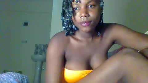 darling_dreamer2 online show from May 13, 4:24 pm
