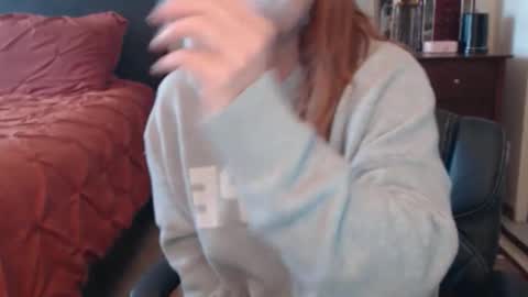 DarlingD online show from April 28, 1:26 pm