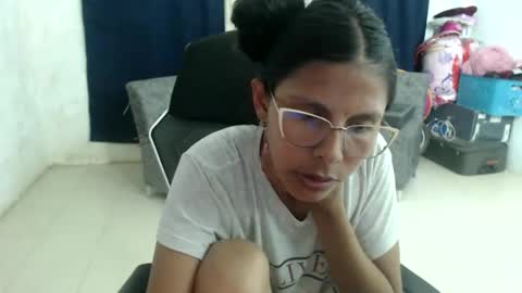 Darsha online show from May 14, 11:32 pm