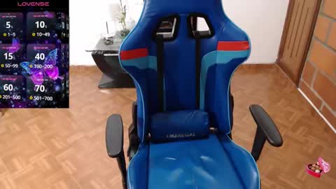 DAYANNA online show from November 13, 4:00 am