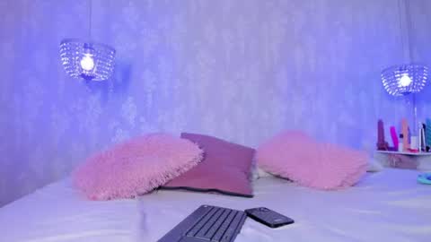 DAYRA ANGELS online show from June 15, 5:57 pm