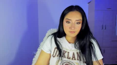    online show from May 6, 10:47 pm