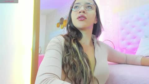 Debora online show from December 3, 10:39 am