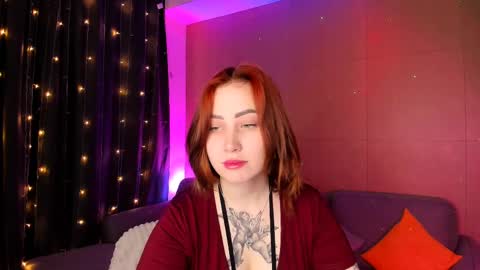 Snapshot of deborah_moore chatting on February 18, 2:38 am Debora online show from February 18, 2:38 am