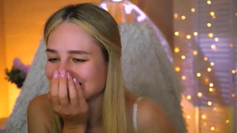 Debora online show from September 19, 7:51 am