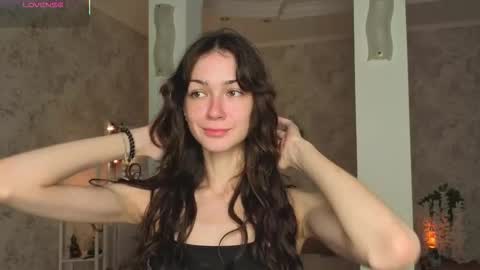 Snapshot of defeded_lovee chatting on October 11, 8:33 pm Amy online show from October 11, 8:33 pm