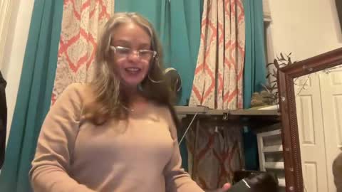 Tori online show from April 28, 4:16 am