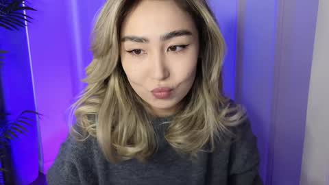sexy bimbo little kitty asian misstress quen princes sexy girl you can just call me pleasure online show from December 3, 6:13 am