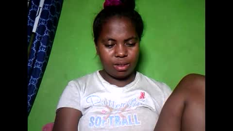 Snapshot of deliah712909 chatting on February 18, 10:27 am deliah712909 online show from February 18, 10:27 am