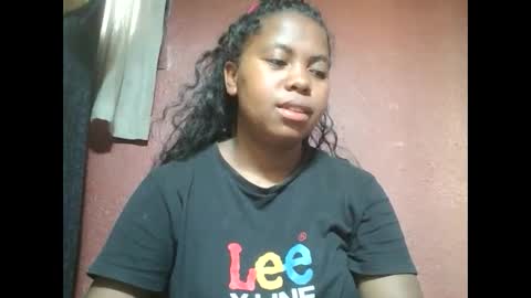 Snapshot of deliah712909 chatting on March 1, 6:13 am deliah712909 online show from March 1, 6:13 am