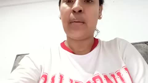 Sarah online show from May 16, 11:48 pm