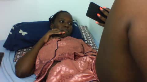 EVAH online show from July 19, 3:25 pm