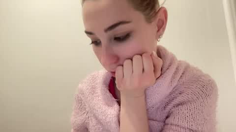 Delivery      online show from December 14, 9:13 pm