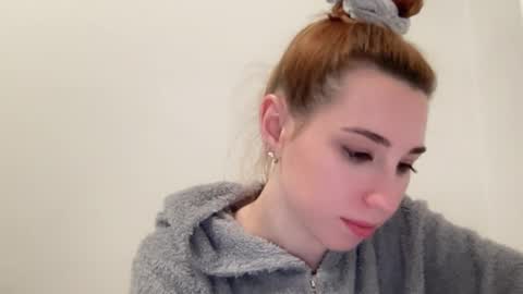 Delivery      online show from February 6, 1:49 am