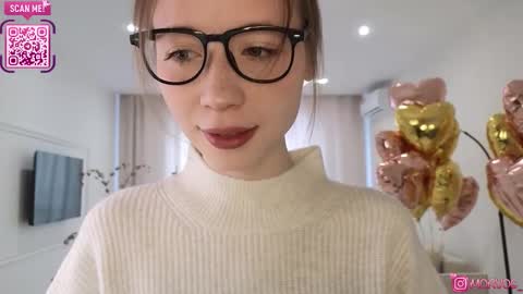 Delora online show from February 12, 5:53 am