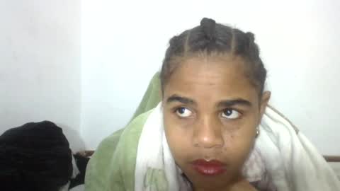 delphine online show from July 5, 4:51 am