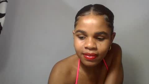 delphine online show from July 15, 10:53 am