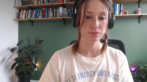 demmetria online show from November 17, 6:19 pm