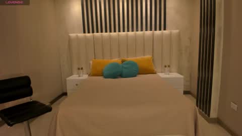 DENISE FORD  online show from February 24, 8:13 am