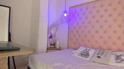 denisse_logan online show from July 2, 3:17 am